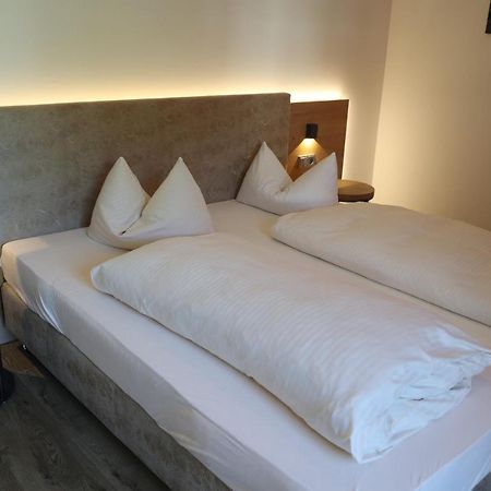 Gasthof Hotel Zur Post Erlau  Exteriör bild