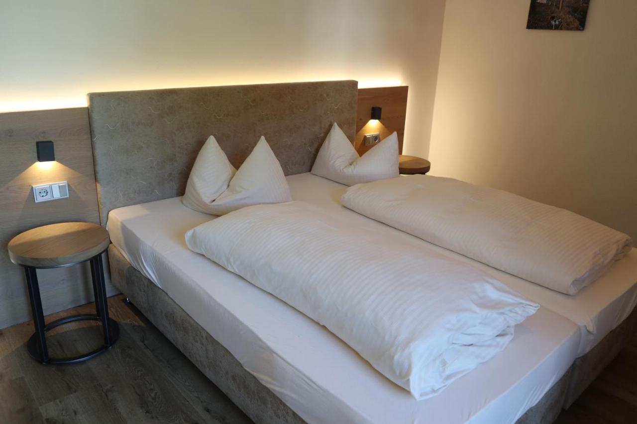 Gasthof Hotel Zur Post Erlau  Exteriör bild