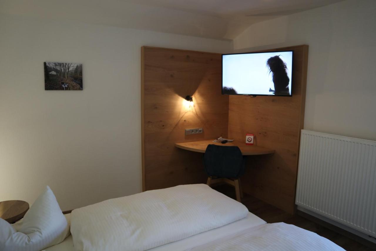 Gasthof Hotel Zur Post Erlau  Exteriör bild